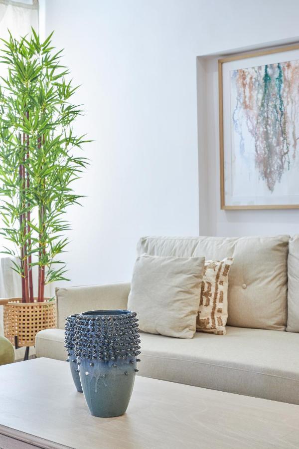 Jorge Juan Prime, By Presidence Apartamento